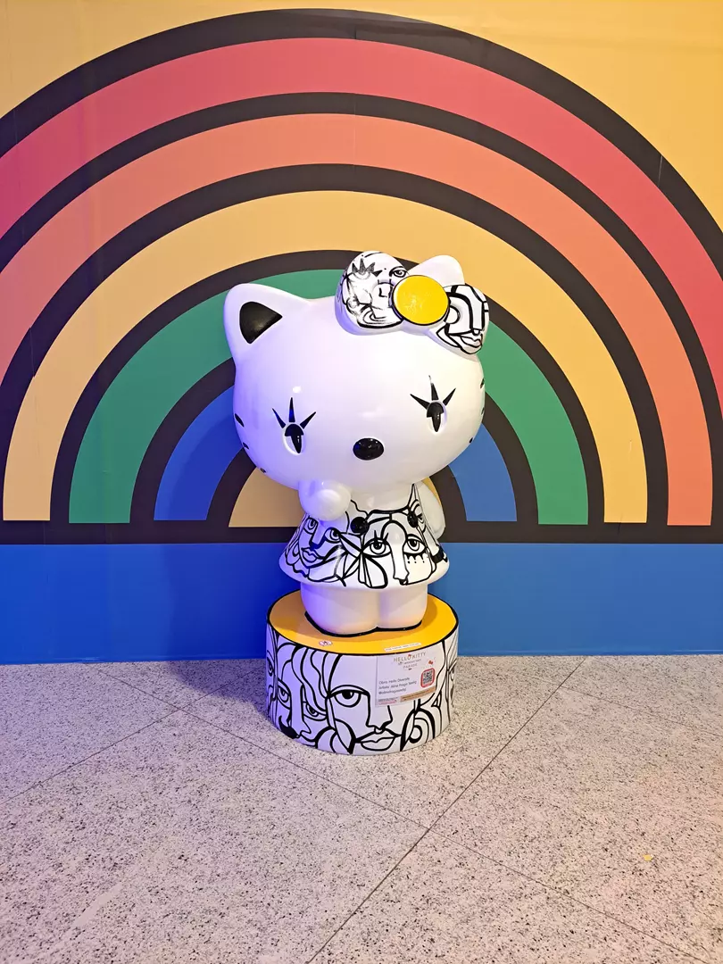 “Hello Kitty Parade”: exposição gratuita acontece no Mooca Plaza Shopping em comemoração aos 50 anos da icônica personagem